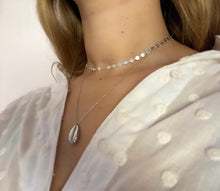 Load image into Gallery viewer, Silver Shell Necklace
